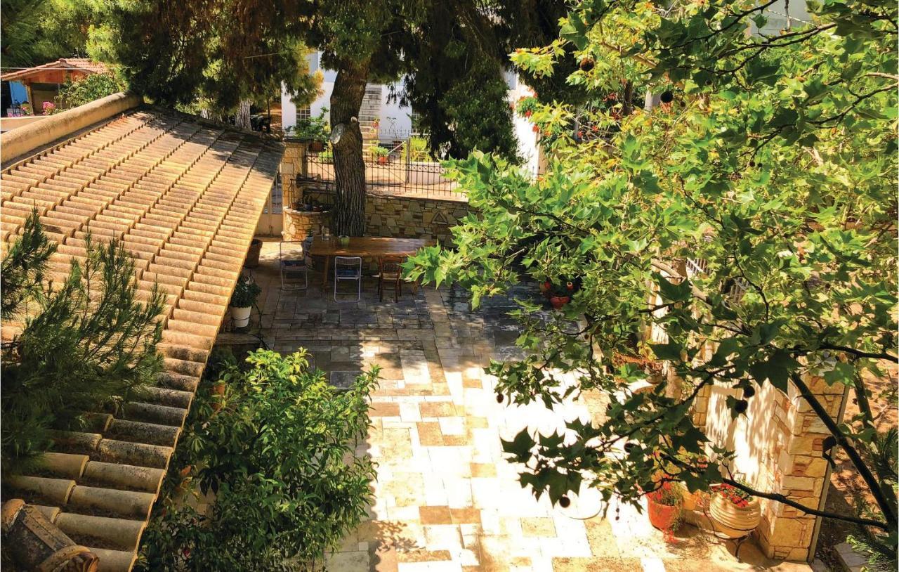 Amazing Home In Artemida With Kitchen Dış mekan fotoğraf