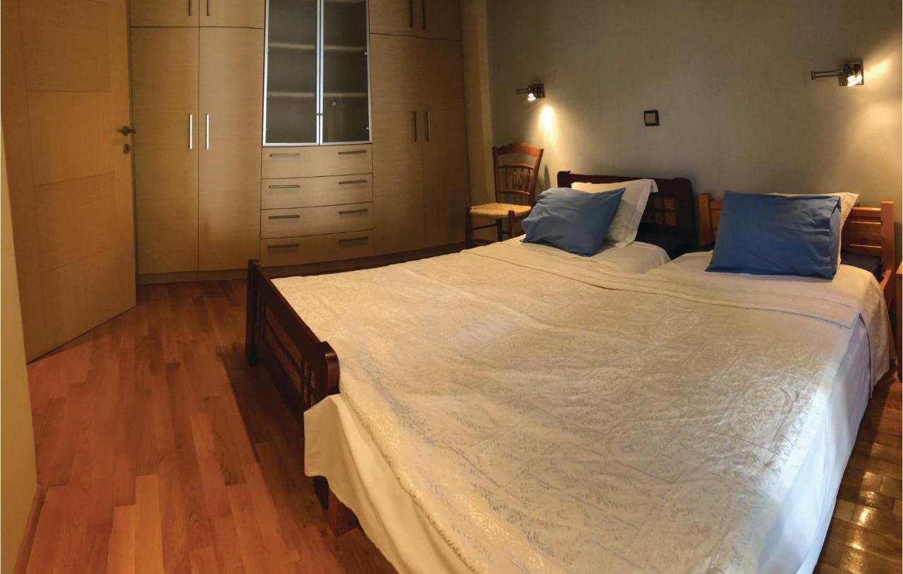 Amazing Home In Artemida With Kitchen Dış mekan fotoğraf