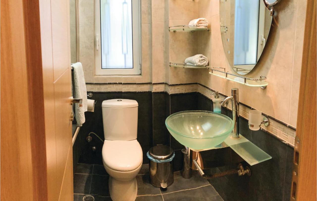 Amazing Home In Artemida With Kitchen Dış mekan fotoğraf